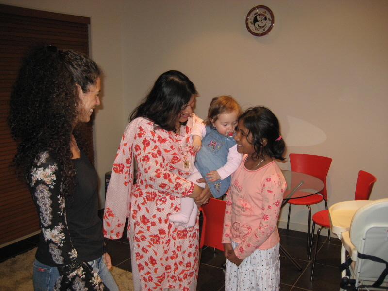 Kahleda, Sarehl, Vivien und Mama